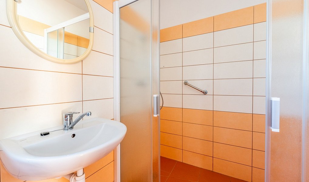 Prodej domu 166 m² s pozemkem 960 m², Slatiňany – náhled fotky 25