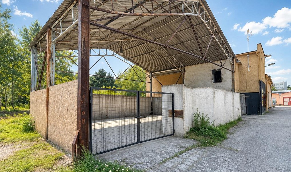 Pronájem skladovacích prostor 166 m², Kladno – náhled fotky 2
