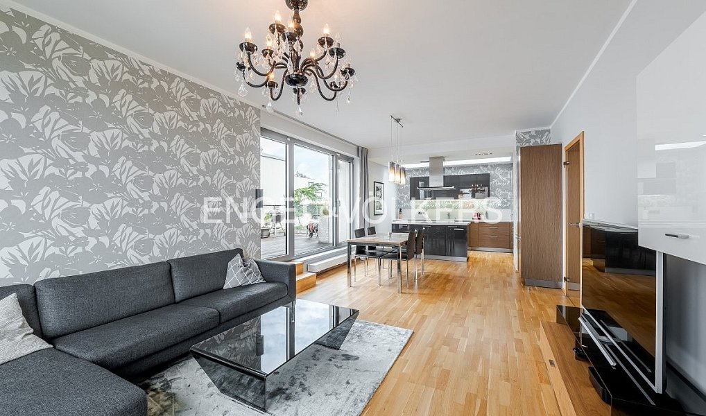 Pronájem bytu 3+kk 106 m², Praha – náhled fotky 3