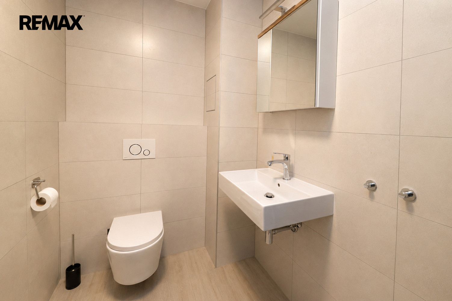 Pronájem bytu 1+kk 26 m² — photo 3