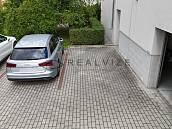 Prodej garovho stn v uzavenm dvoe, 14 m2, Nov ul. esk Budjovice