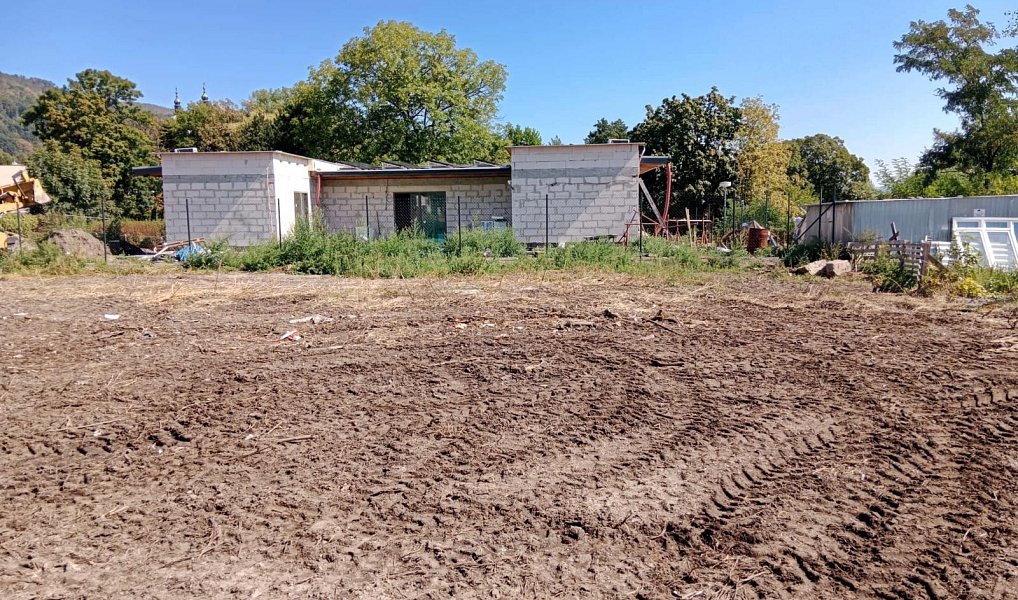 Prodej stavebního pozemku 874 m², Krupka – náhled fotky 3