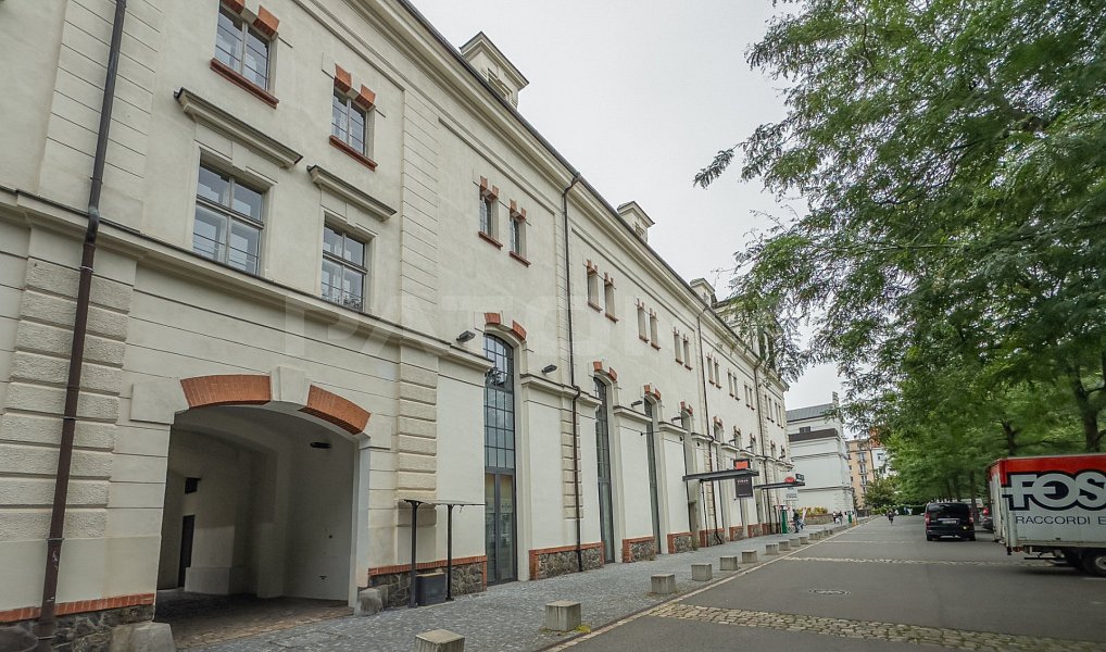 Pronájem kanceláře 276 m², Praha – náhled fotky 9