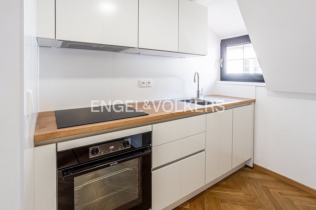 Pronájem bytu 2+kk 89 m² — photo 3
