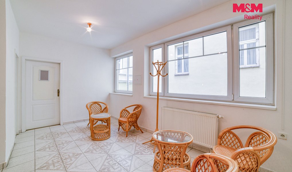 Pronájem obchodních prostor 35 m², Mariánské Lázně – náhled fotky 5