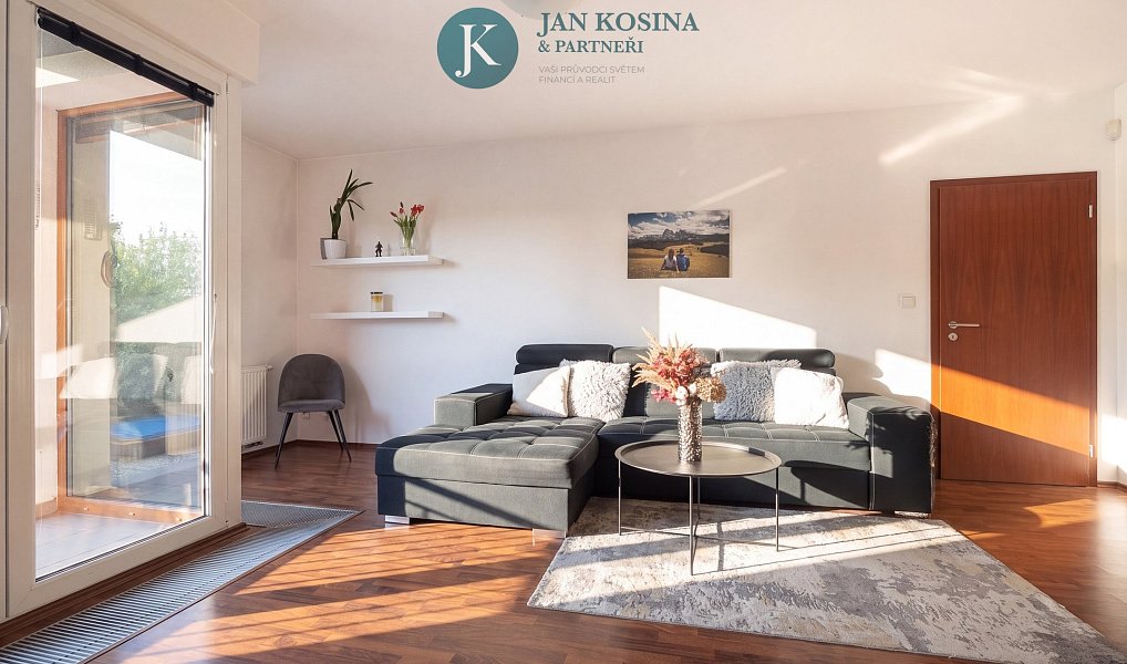 Prodej bytu 2+kk 61 m², Praha – náhled fotky 8