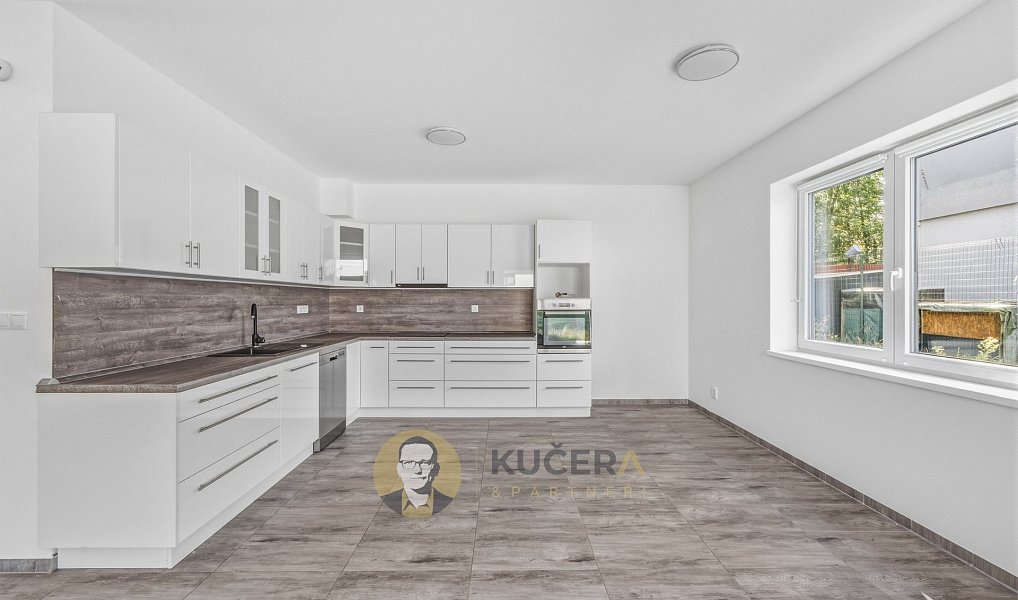 Prodej domu 124 m² s pozemkem 235 m², Neratovice – náhled fotky 8