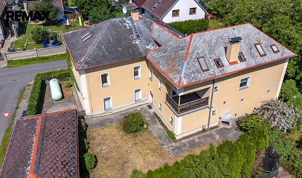 Prodej domu 611 m² s pozemkem 679 m², Doksy – náhled fotky 2