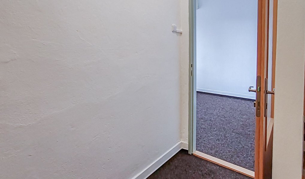 Pronájem kanceláře 102 m², Kolín – náhled fotky 10