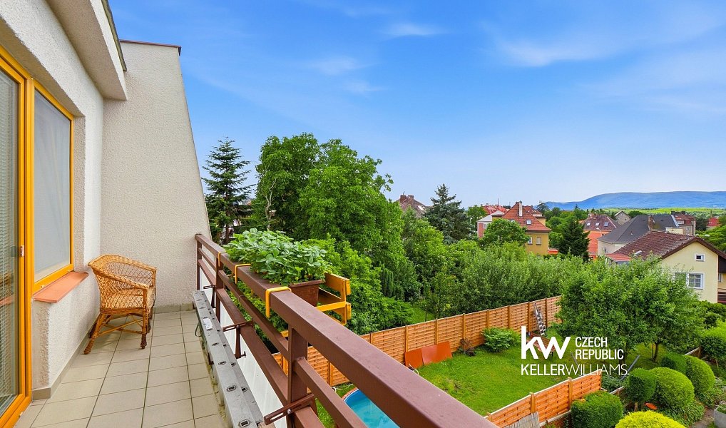 Prodej domu 252 m² s pozemkem 304 m², Teplice – náhled fotky 60