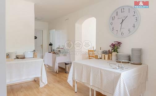 Prodej ubytovacího objektu 765 m², Bílá čtvrť, Luhačovice, okres Zlín