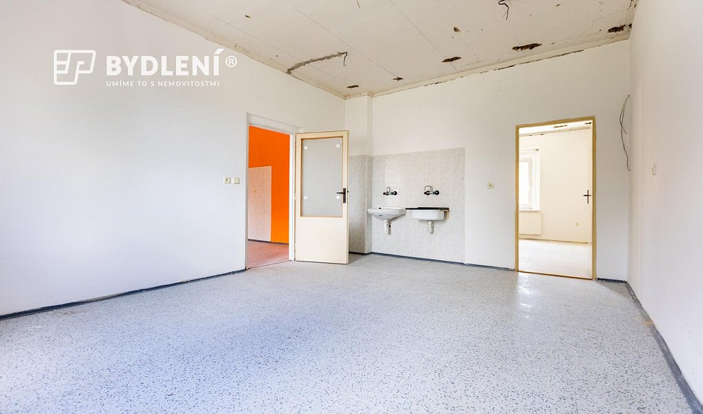 Prodej domu 314 m² s pozemkem 560 m², Krupka – náhled fotky 34