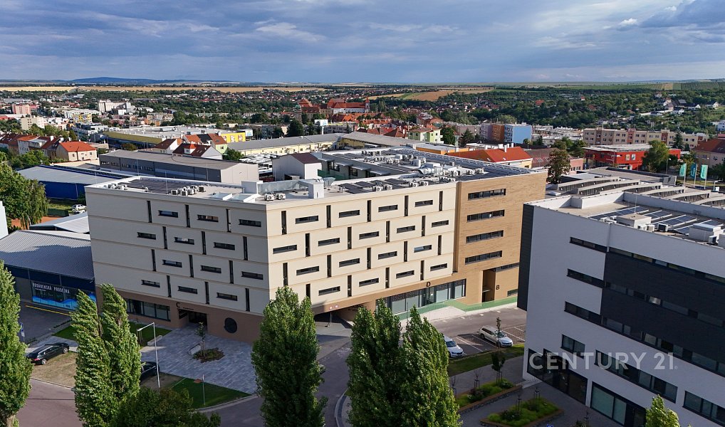 Pronájem bytu 1+kk 35 m², Znojmo – náhled fotky 3