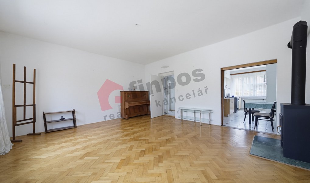 Prodej domu 273 m² s pozemkem 961 m², Mnichovice – náhled fotky 7