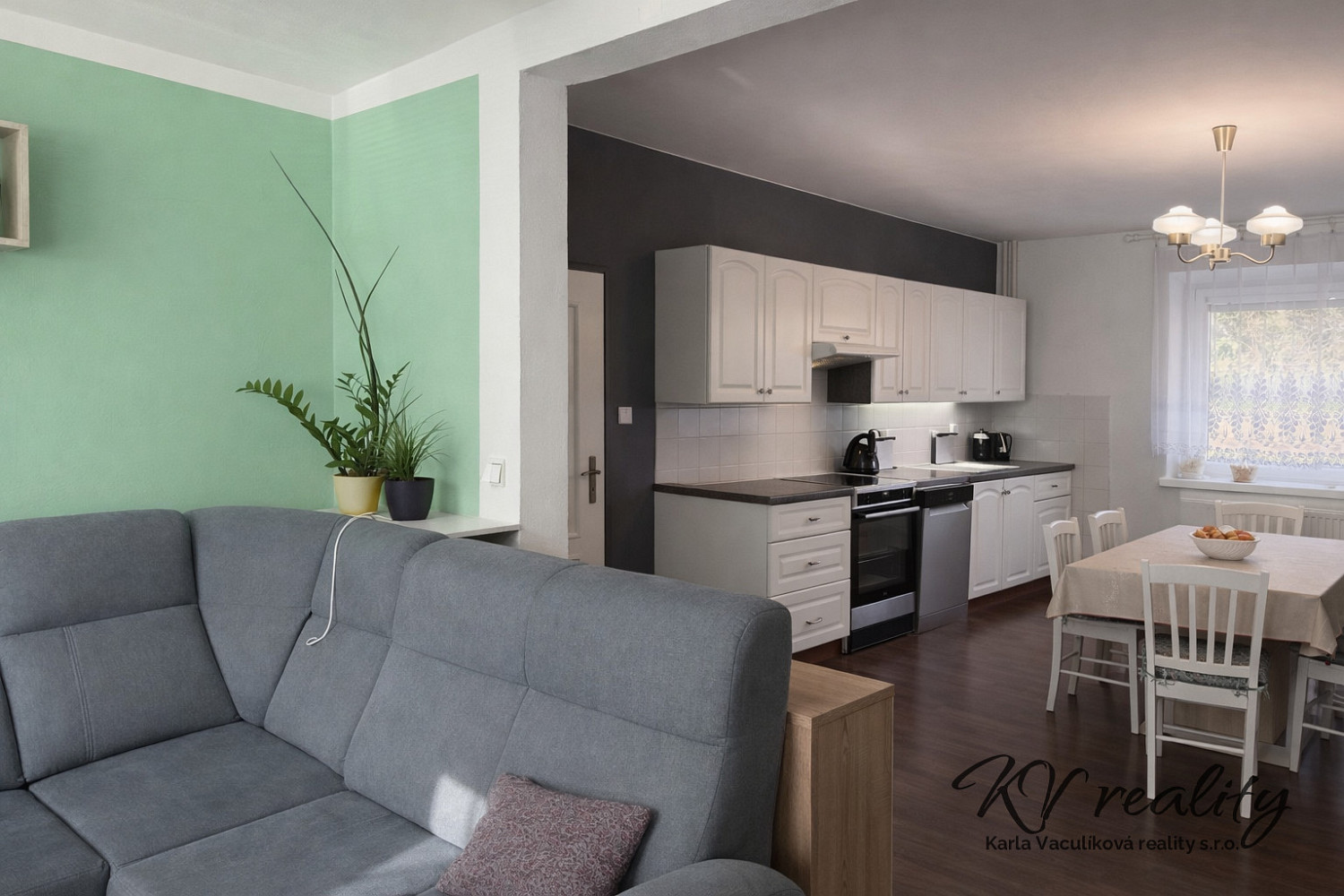 Prodej domu 232 m² s pozemkem 1 263 m² — photo 5