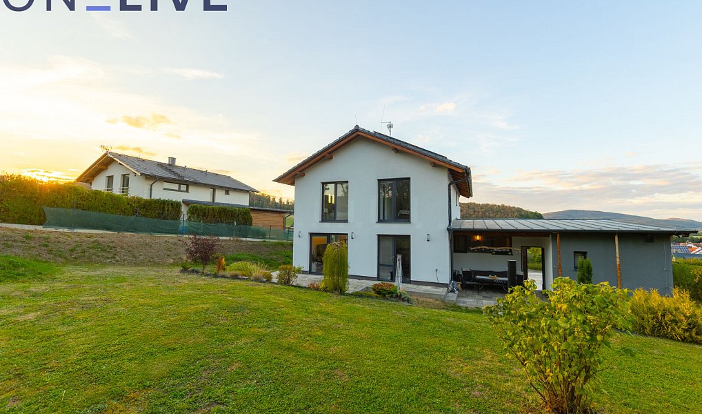 Prodej domu 151 m² s pozemkem 919 m², Dolany – náhled fotky 10