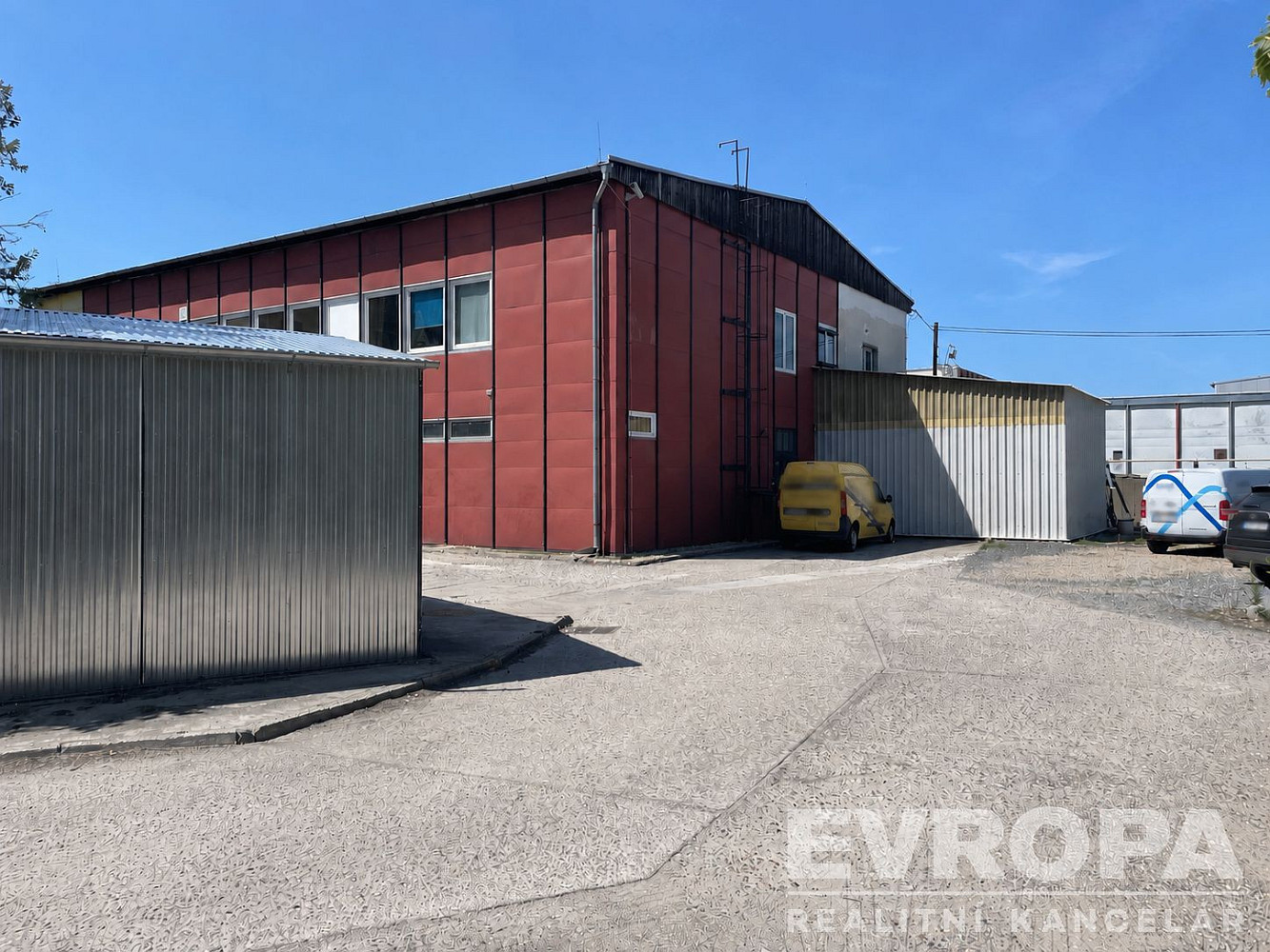 Prodej výrobních prostor 900 m² — photo 4