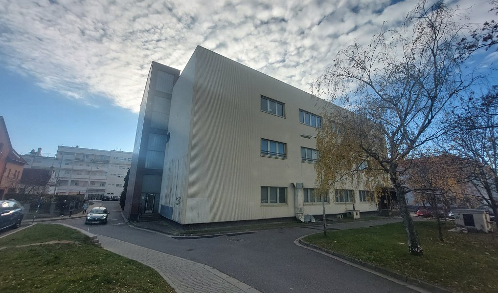 Pronájem kanceláře 20 m², Znojmo – náhled fotky 3