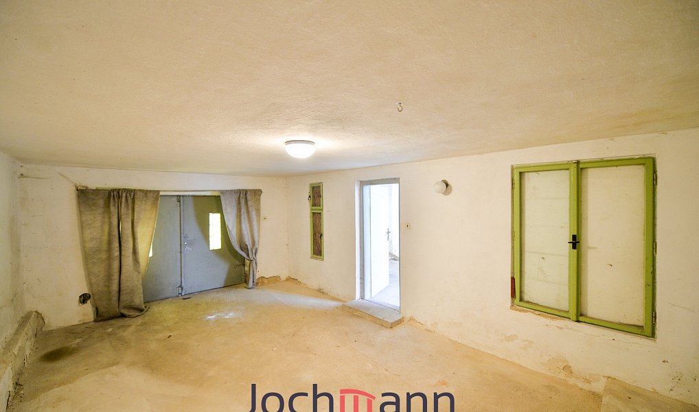 Prodej domu 310 m² s pozemkem 377 m², Benešov nad Černou – náhled fotky 34