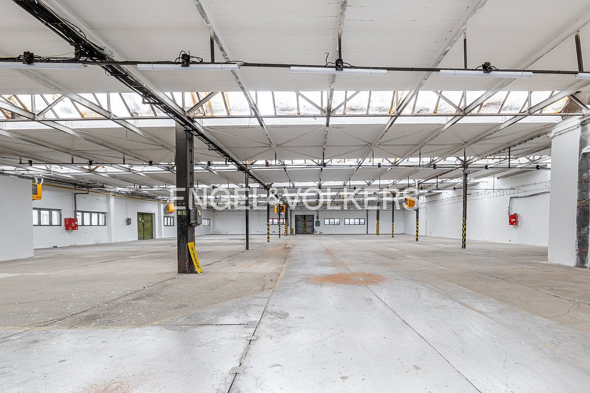 Pronájem skladovacích prostor 1 195 m² – fotografie 5