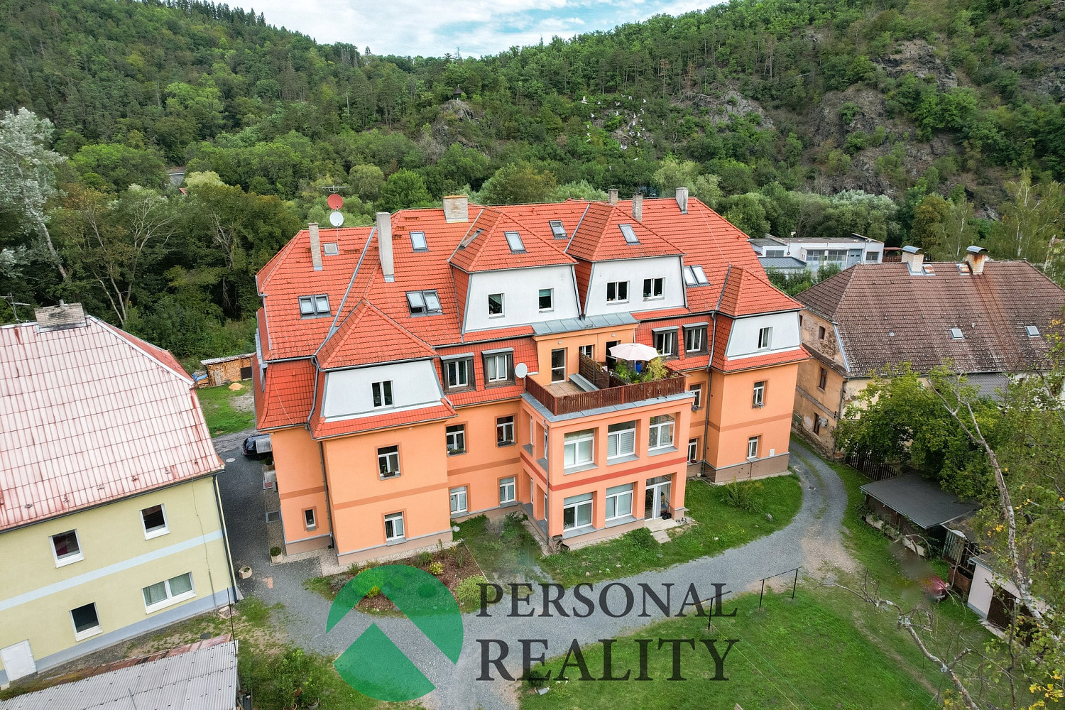 Prodej bytu 2+kk 65 m² – fotografie 3