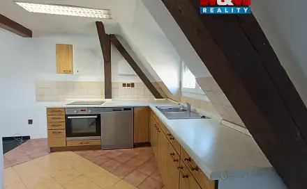 Pronájem bytu 3+kk 99 m², Školní, Rumburk - Rumburk 1, okres Děčín
