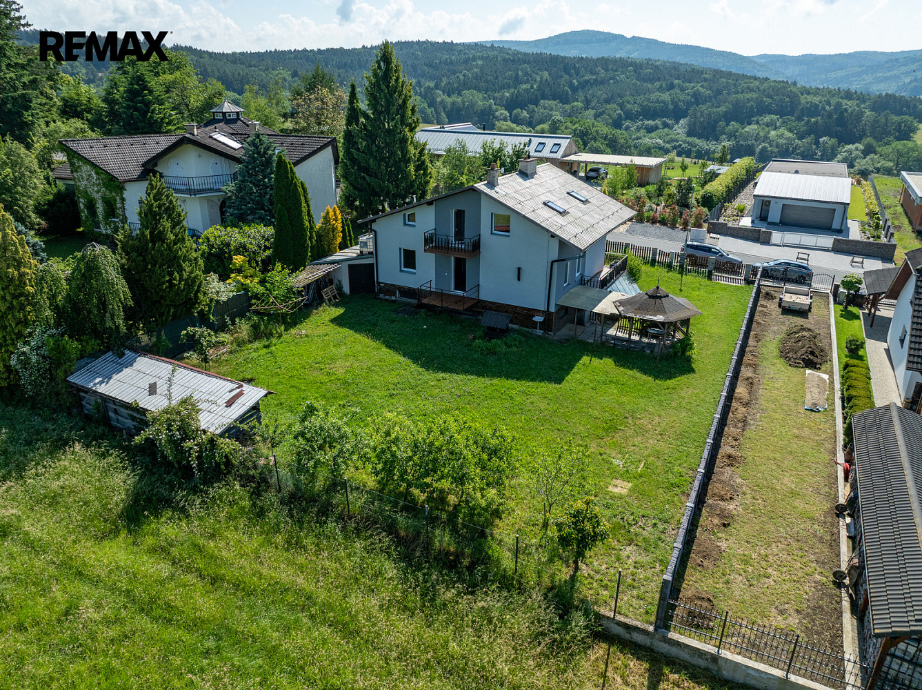 Prodej domu 408 m² s pozemkem 843 m² — photo 4