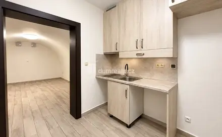 Pronájem bytu 1+1 30 m², Zámecká, Mikulov, okres Břeclav