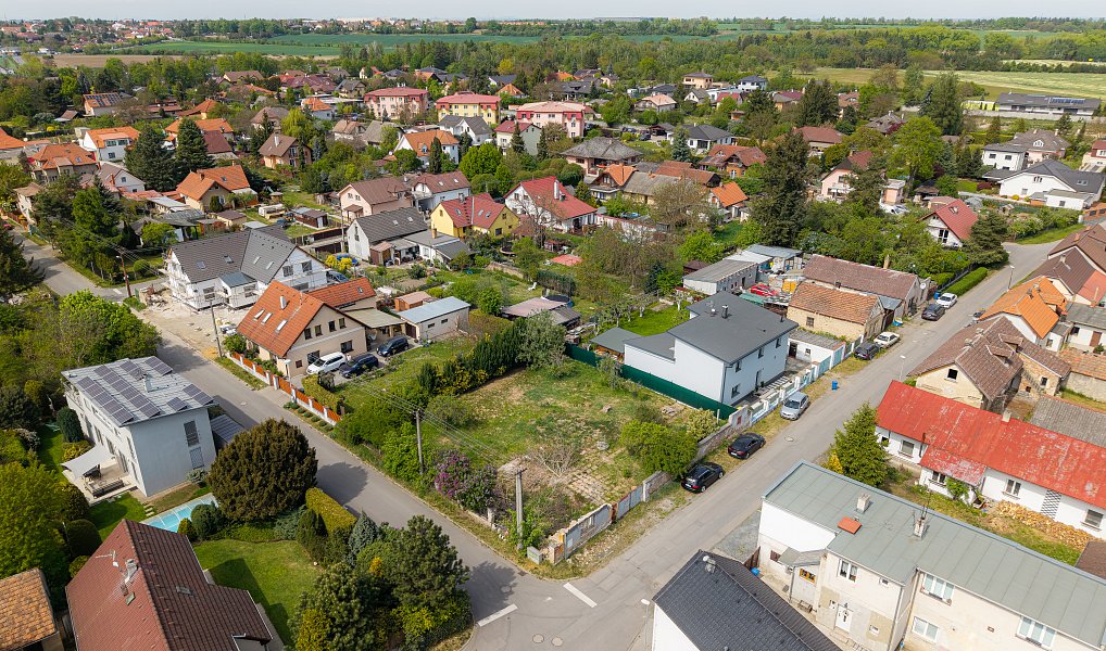 Prodej stavebního pozemku 722 m², Jirny – náhled fotky 9