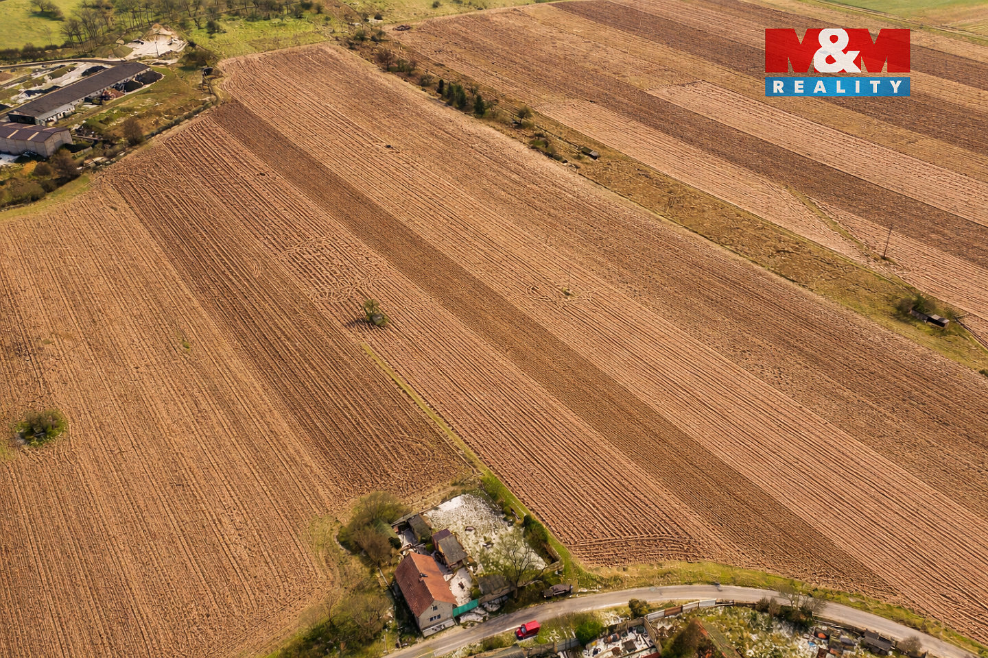 Prodej stavebního pozemku 4 072 m² — photo 2