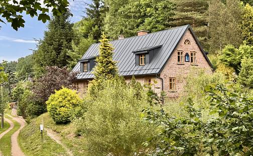 Prodej chalupy 150 m² s pozemkem 1 936 m², Bernartice, okres Trutnov