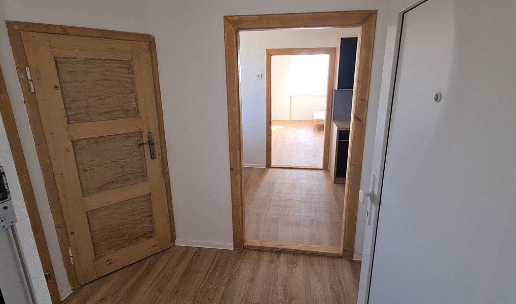 Prodej bytu 1+1 42 m², Znojmo – náhled fotky 4