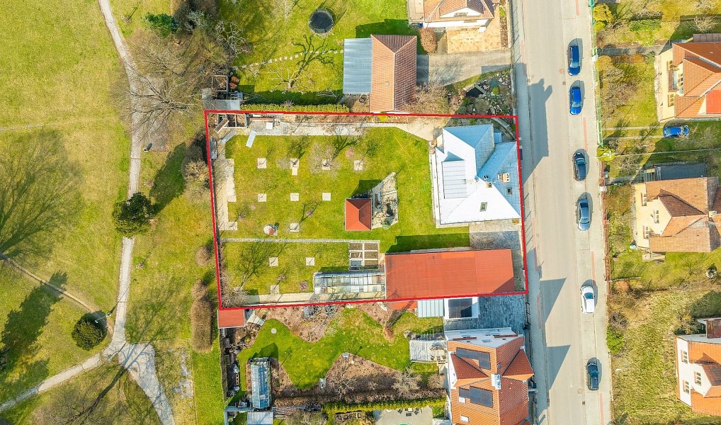 Prodej domu 216 m² s pozemkem 1 311 m², Bechyně – náhled fotky 32