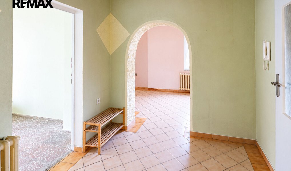 Prodej domu 290 m² s pozemkem 877 m², Habartov – náhled fotky 14