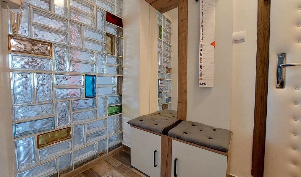 Prodej bytu 2+kk 55 m², Karlovy Vary – náhled fotky 10
