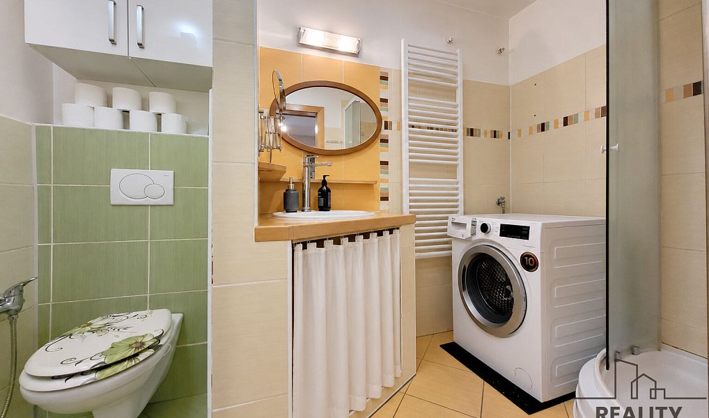 Prodej domu 128 m² s pozemkem 364 m², Hluboké Mašůvky – náhled fotky 7