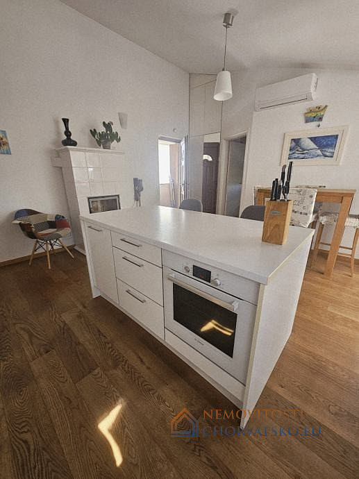 Prodej bytu 2+kk 65 m² – pohled 6