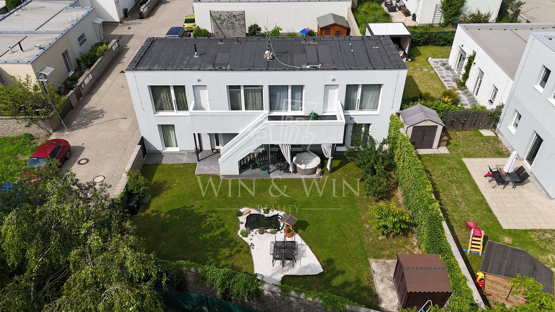 Prodej domu 204 m² s pozemkem 339 m² – fotografie 5