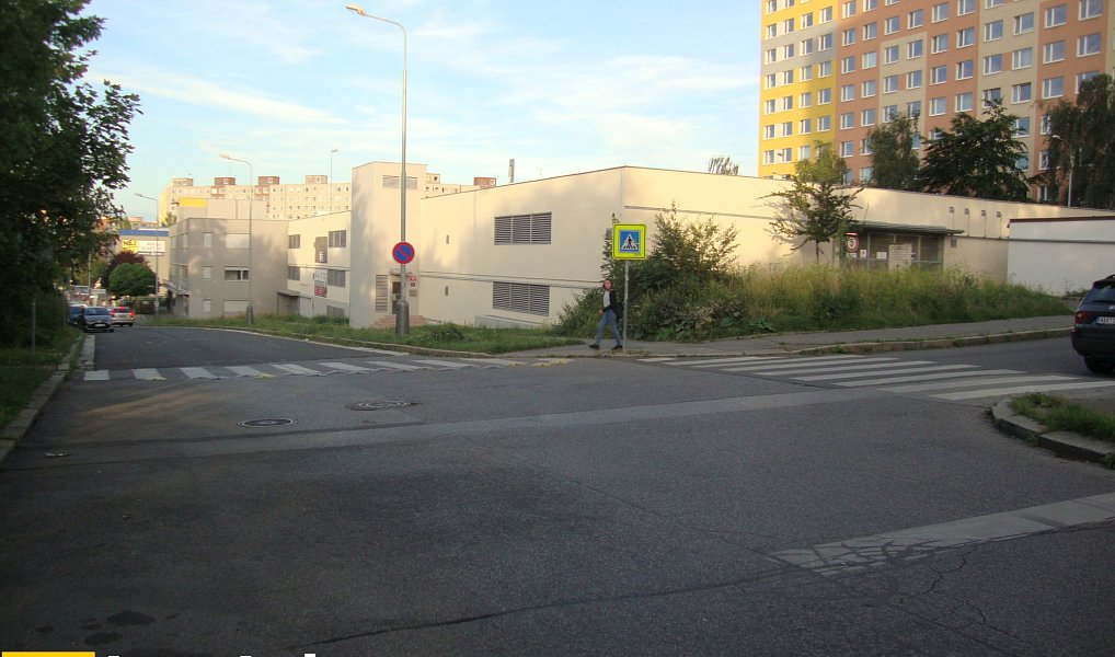 Garáž v garážovém komplexu (16m2), ul. Archeologická, Praha 5 - Stodůlky, Praha – náhled fotky 9