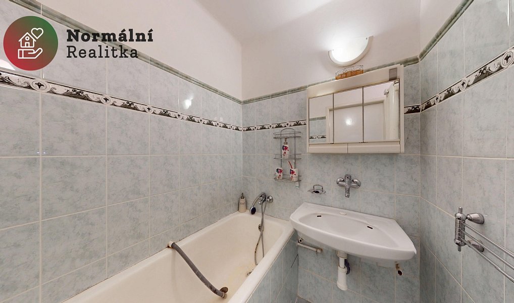Prodej bytu 3+1 71 m², Teplice – náhled fotky 30