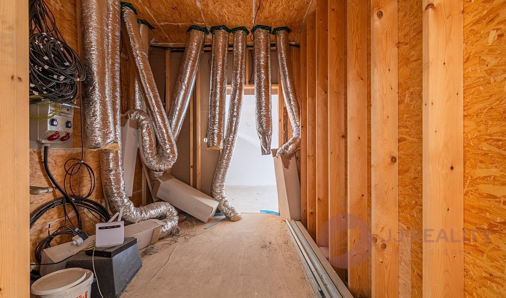 Prodej domu 209 m² s pozemkem 1 020 m², Plzeň – náhled fotky 32