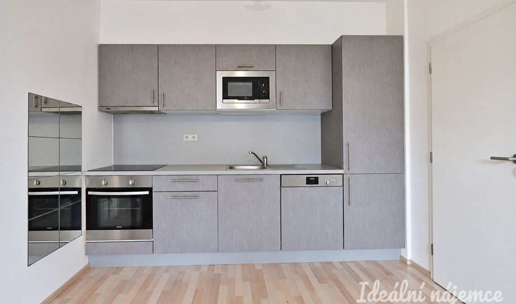 Pronájem bytu 2+kk 52 m², Brno – náhled fotky 4