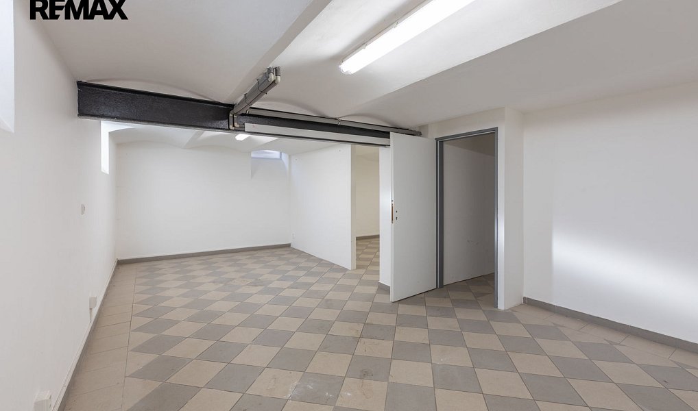 Pronájem komerčního objektu (jiného typu) 70 m², Roudnice nad Labem – náhled fotky 2