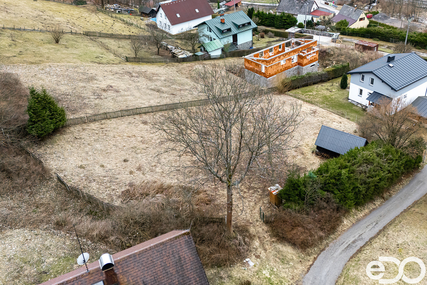 Prodej stavebního pozemku 1 252 m² – fotografie 4