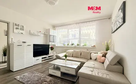 Prodej domu 380 m² s pozemkem 280 m², Zvolence, Dolní Bojanovice, okres Hodonín