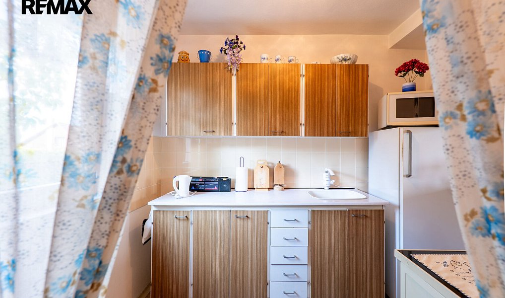Prodej chaty/chalupy 71 m² s pozemkem 308 m², Černá v Pošumaví – náhled fotky 8