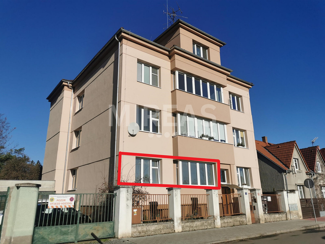 Pronájem bytu 2+kk 45 m² – fotografie 2