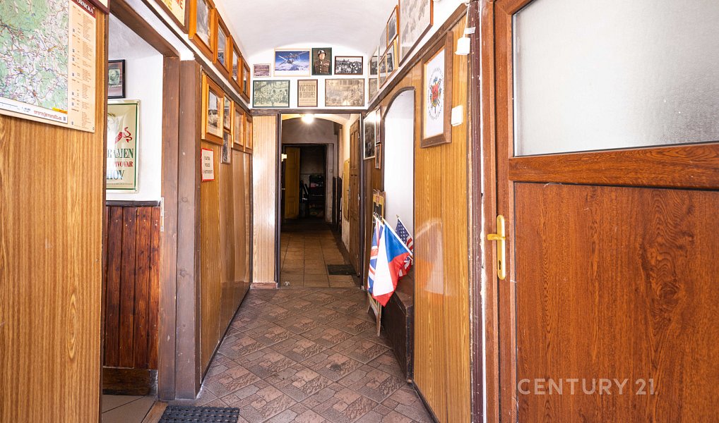 Prodej restaurace 458 m², Stachy – náhled fotky 6