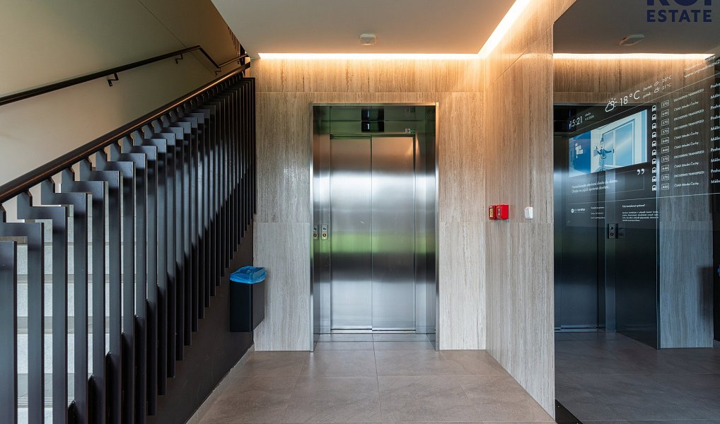 Pronájem bytu 1+kk 23 m², Kralupy nad Vltavou – náhled fotky 8