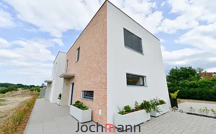 Pronájem domu 120 m² s pozemkem 300 m², Křesínská, Hluboká nad Vltavou, okres České Budějovice